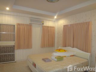 For sale 3 bedrooms townhouse in Mueang Nakhon Ratchasima, Nakhon Ratchasima