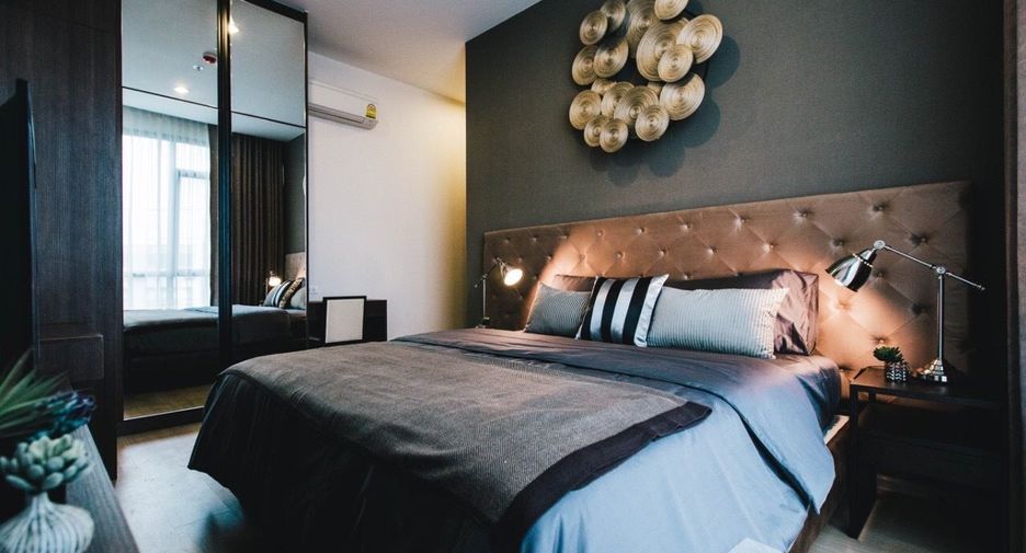 For sale and for rent 3 bedrooms condo in Watthana, Bangkok