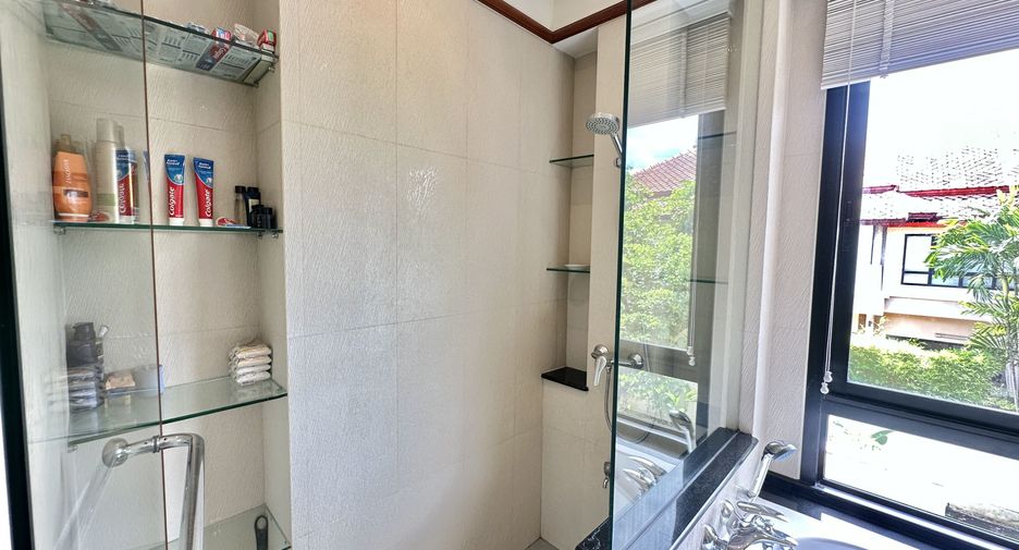 For sale 4 ベッドルーム villa in Thalang, Phuket