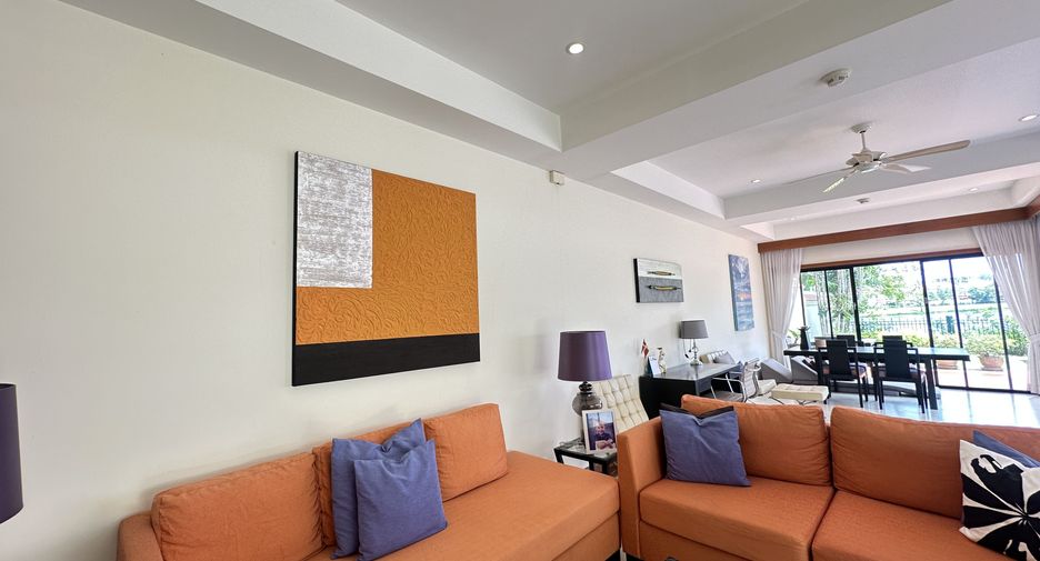 For sale 4 bedrooms villa in Thalang, Phuket