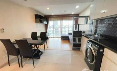 Condo en venta de 2 habitaciones en Bang Rak, Bangkok