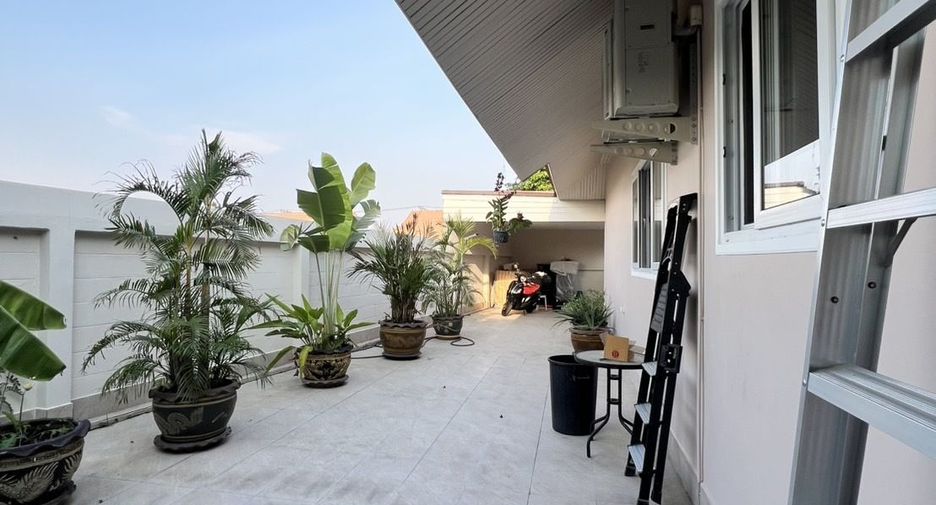 Casa en venta de 2 habitaciones en Bang Lamung, Chonburi