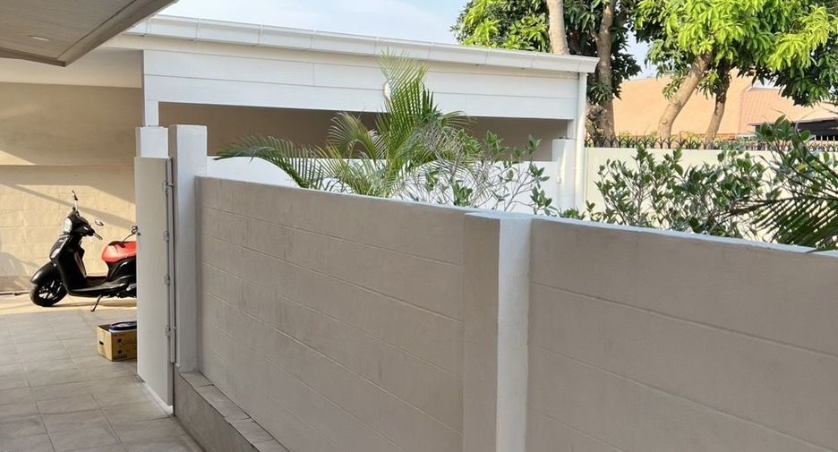 Casa en venta de 2 habitaciones en Bang Lamung, Chonburi