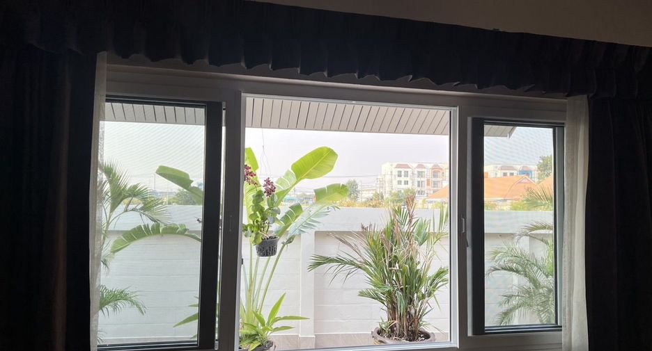 Casa en venta de 2 habitaciones en Bang Lamung, Chonburi