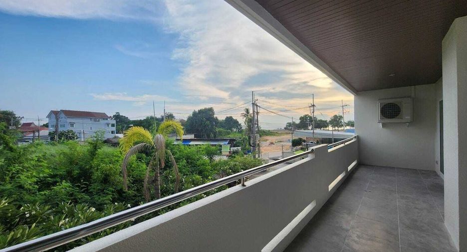 For rent 2 bedrooms condo in Na Jomtien, Pattaya