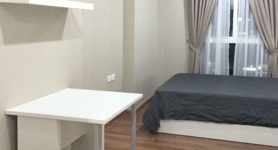 For sale 1 bed condo in Ratchathewi, Bangkok