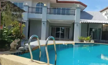 À louer 4 chambres maison à Bang Lamung, Chonburi