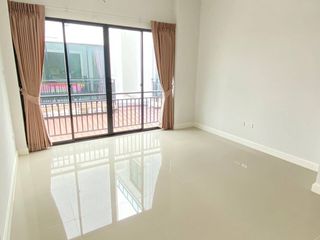 À vendre et à louer 4 chambres maison à Cha Am, Phetchaburi