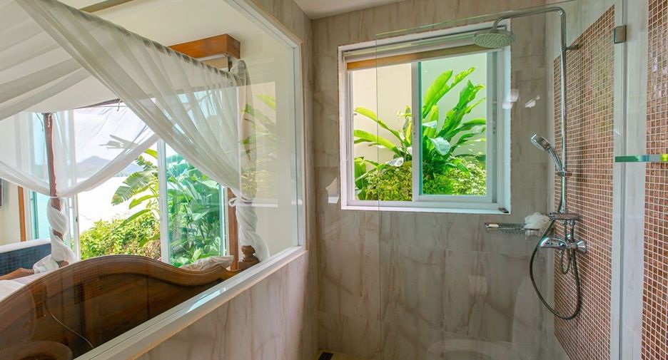 Villa zum Kauf mit 6 Zimmer in Mueang Phuket, Phuket