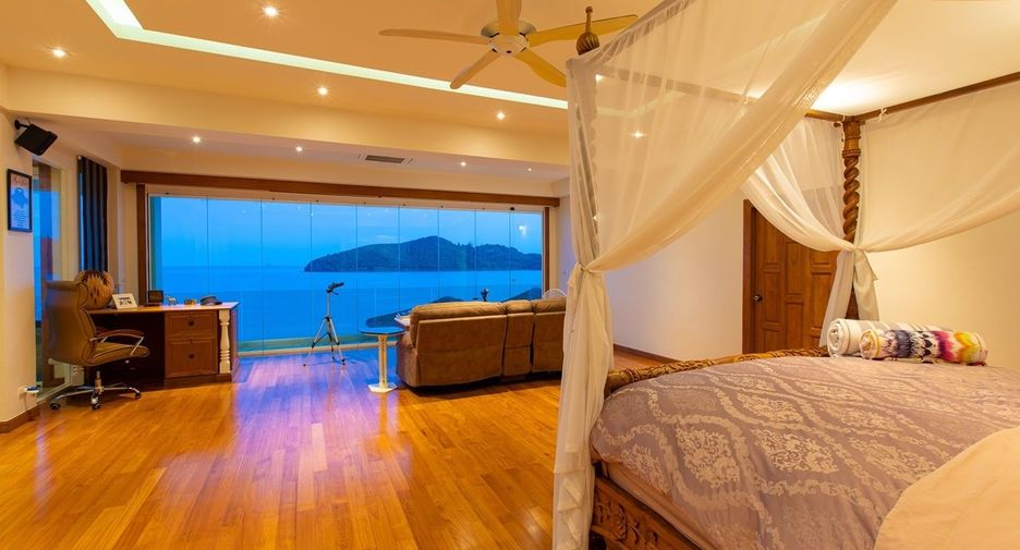 Villa zum Kauf mit 6 Zimmer in Mueang Phuket, Phuket