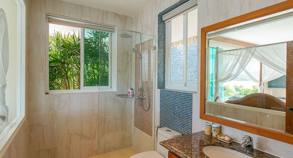 Villa zum Kauf mit 6 Zimmer in Mueang Phuket, Phuket