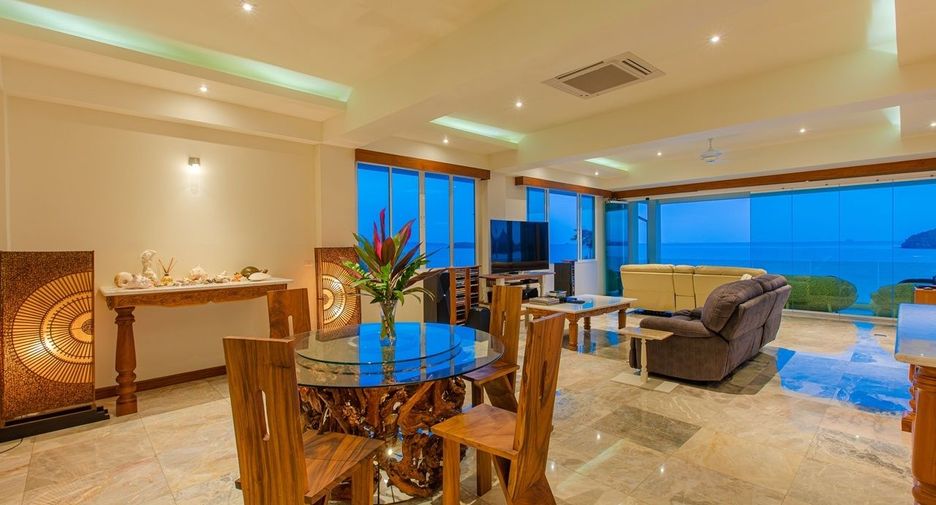Villa zum Kauf mit 6 Zimmer in Mueang Phuket, Phuket