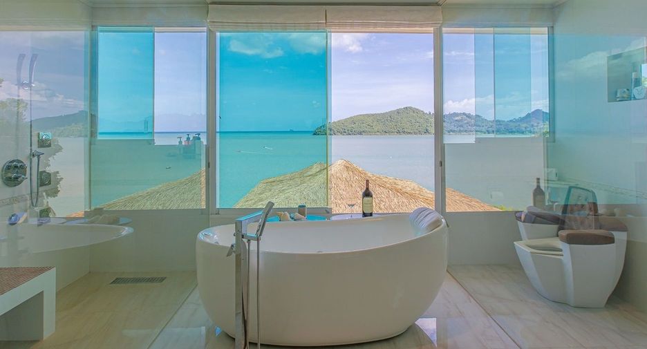 Villa zum Kauf mit 6 Zimmer in Mueang Phuket, Phuket