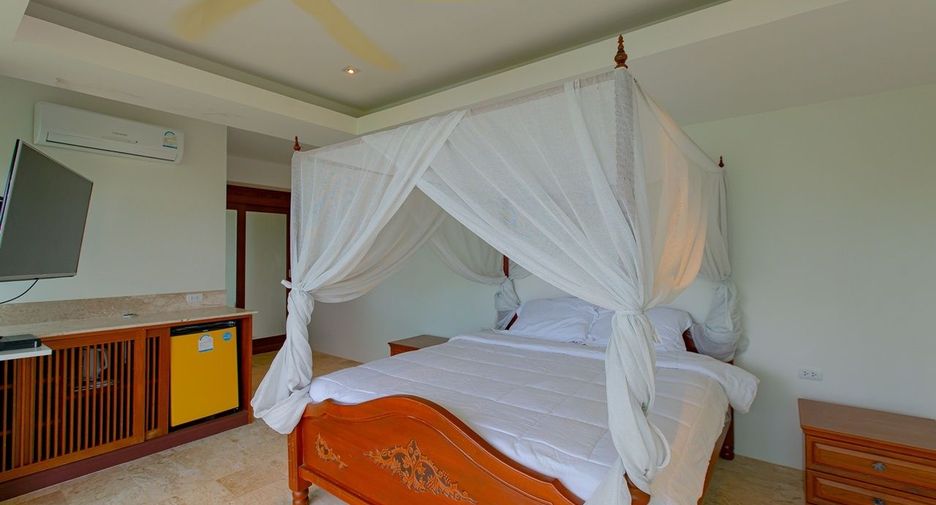 Villa zum Kauf mit 6 Zimmer in Mueang Phuket, Phuket