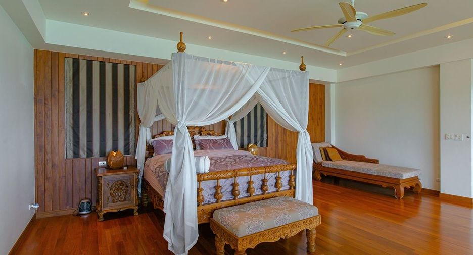 Villa zum Kauf mit 6 Zimmer in Mueang Phuket, Phuket