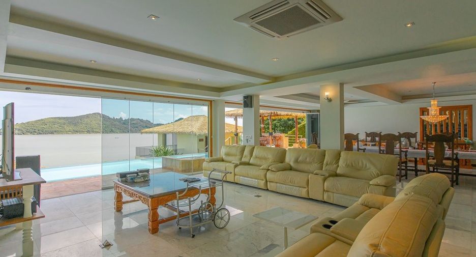 Villa zum Kauf mit 6 Zimmer in Mueang Phuket, Phuket
