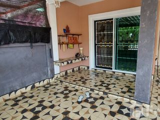 For sale 2 bedrooms townhouse in Si Racha, Chonburi