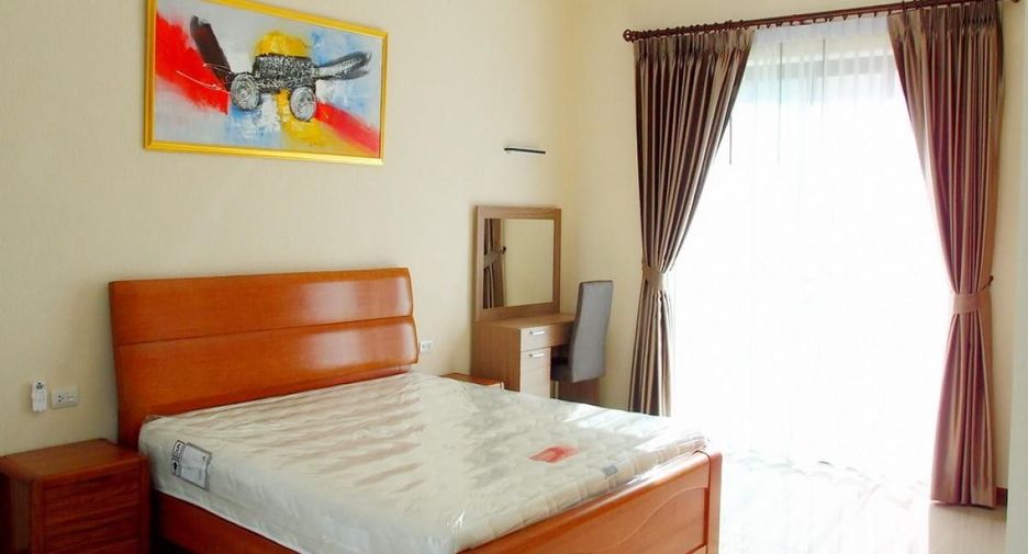 For sale and for rent 4 bedrooms villa in Bang Lamung, Chonburi
