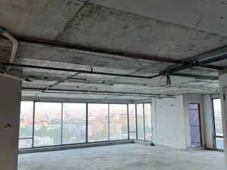 For sale 3 bedrooms condo in Phaya Thai, Bangkok