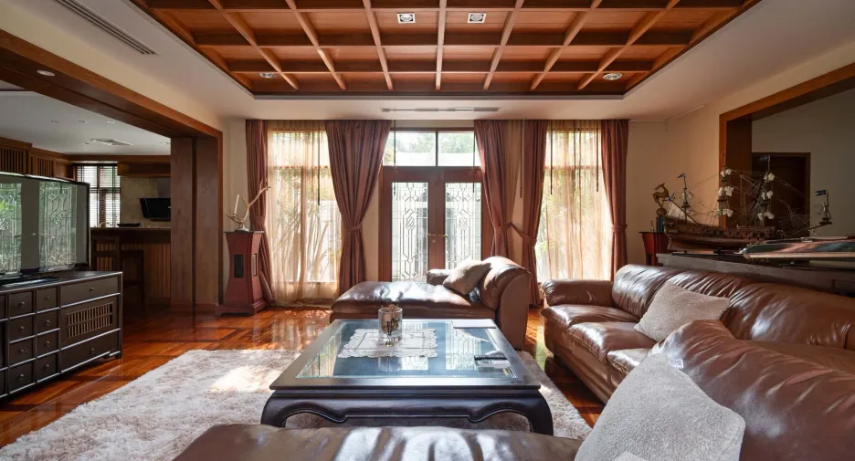 For sale 4 bedrooms villa in Sattahip, Chonburi