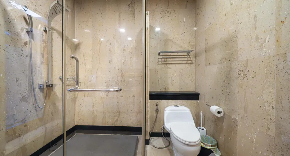 For sale 4 bedrooms villa in Sattahip, Chonburi