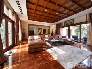 À vendre 4 chambres villa à Na Jomtien, Pattaya