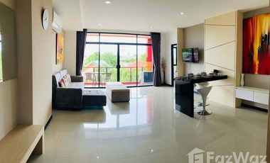 Condo en alquiler de 2 habitaciones en Mueang Phuket, Phuket