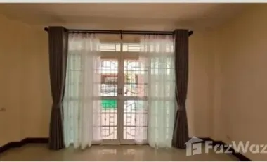 À vendre 3 chambres maison à Phasi Charoen, Bangkok