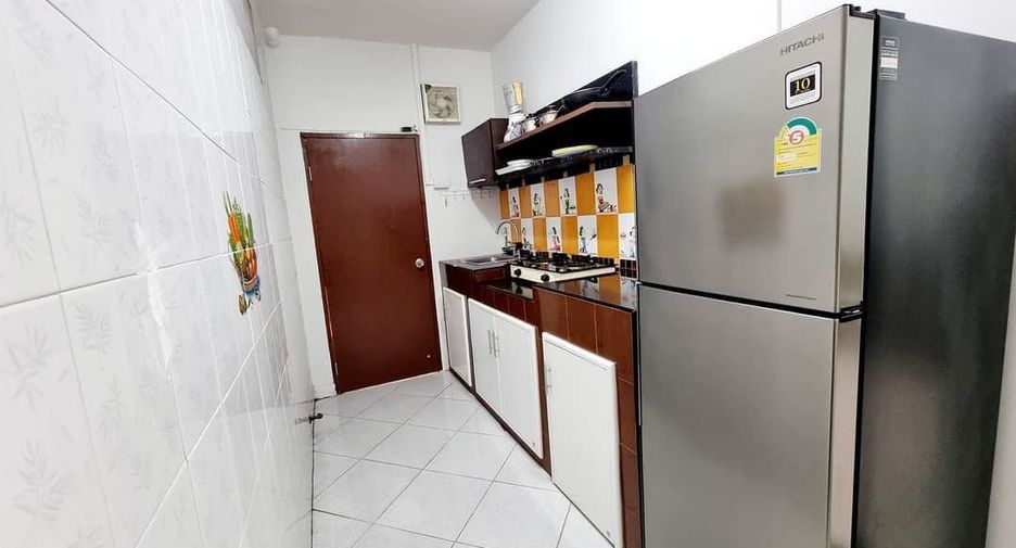 À louer 2 chambres maison à Bang Lamung, Chonburi