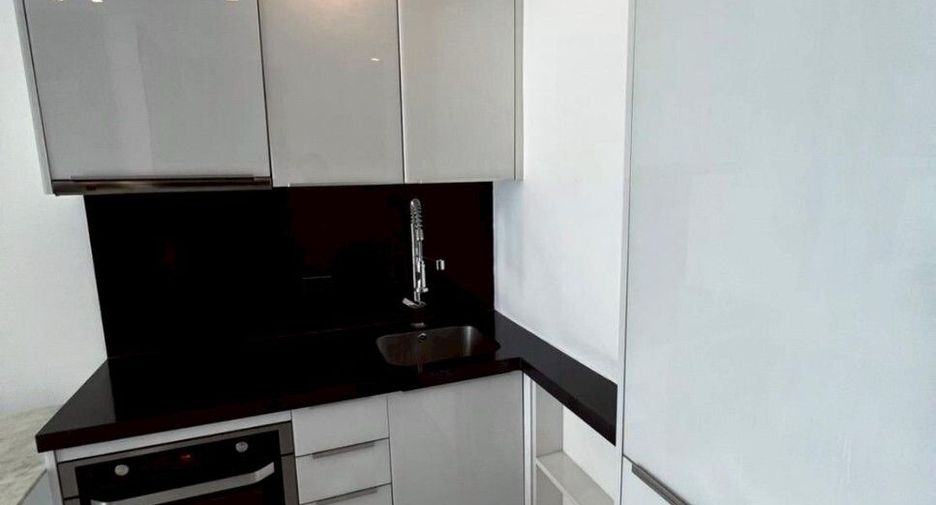Condo en alquiler de 1 habitaciones en Bang Lamung, Chonburi