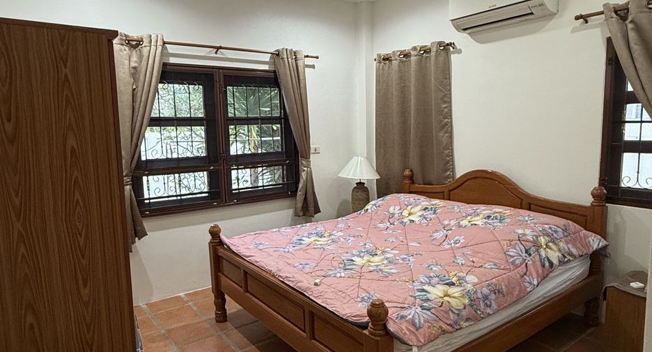 For rent 3 bedrooms house in Pran Buri, Prachuap Khiri Khan