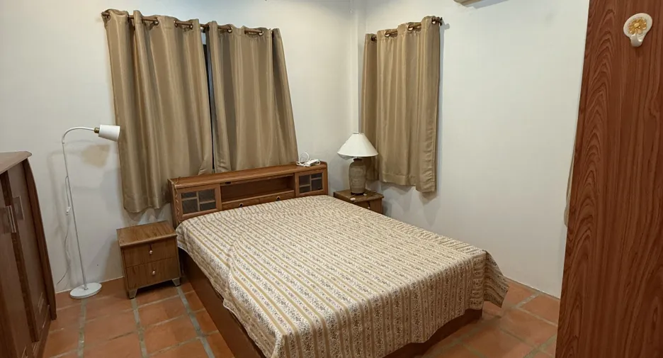For rent 3 bedrooms house in Pran Buri, Prachuap Khiri Khan