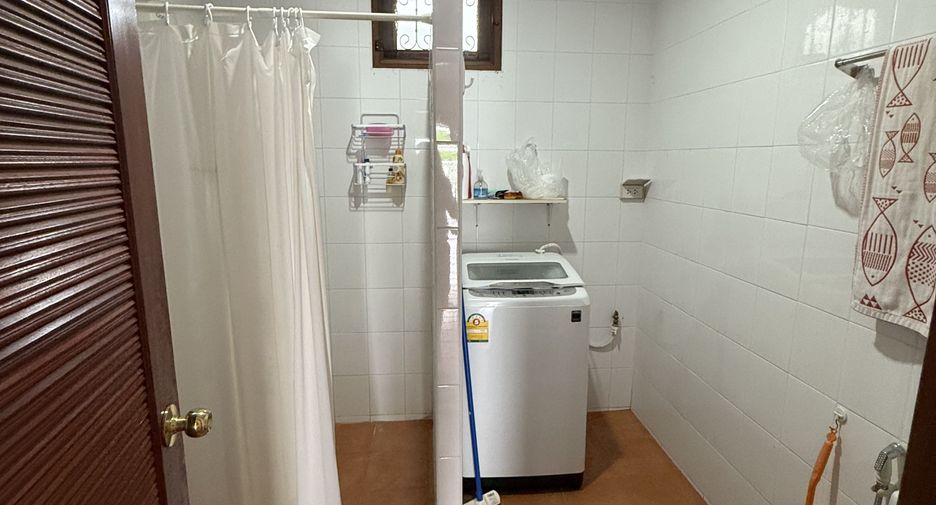 For rent 3 bedrooms house in Pran Buri, Prachuap Khiri Khan