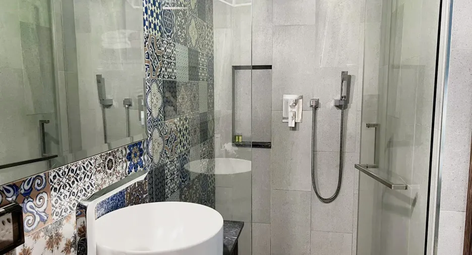 For sale 2 bedrooms condo in Thalang, Phuket