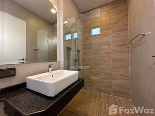 For sale 3 bedrooms villa in Cha Am, Phetchaburi