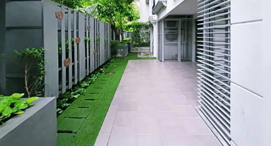 For sale and for rent 2 bedrooms condo in Watthana, Bangkok