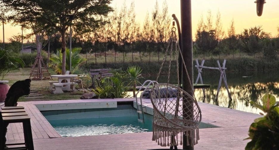 For rent 4 bedrooms house in Pran Buri, Prachuap Khiri Khan