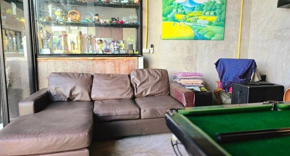 For rent 4 bedrooms house in Pran Buri, Prachuap Khiri Khan