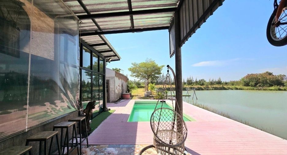 For rent 4 bedrooms house in Pran Buri, Prachuap Khiri Khan