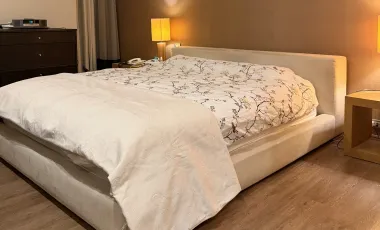 For sale 3 bedrooms condo in Sathon, Bangkok