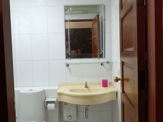 出售 1 卧室 公寓 在 Din Daeng, 曼谷