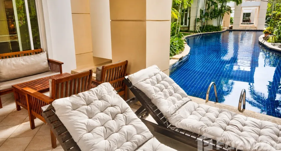 For sale and for rent 2 bedrooms condo in Cha Am, Phetchaburi