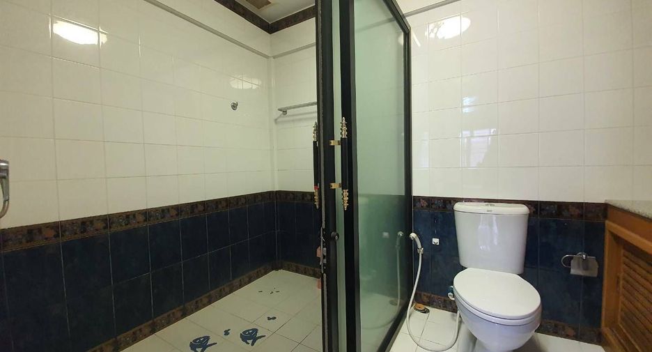 For sale 3 bedrooms townhouse in Hua Hin, Prachuap Khiri Khan