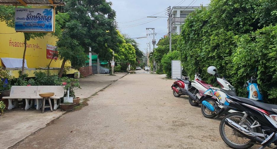 For sale 3 bedrooms townhouse in Hua Hin, Prachuap Khiri Khan
