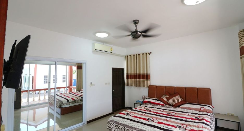 For sale 4 bedrooms house in Mueang Udon Thani, Udon Thani