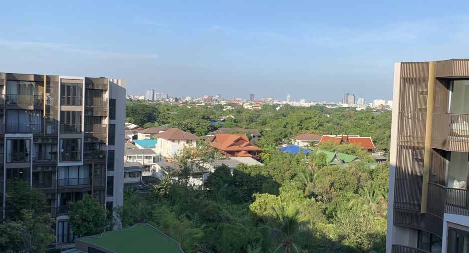 For sale 1 bed condo in Suan Luang, Bangkok