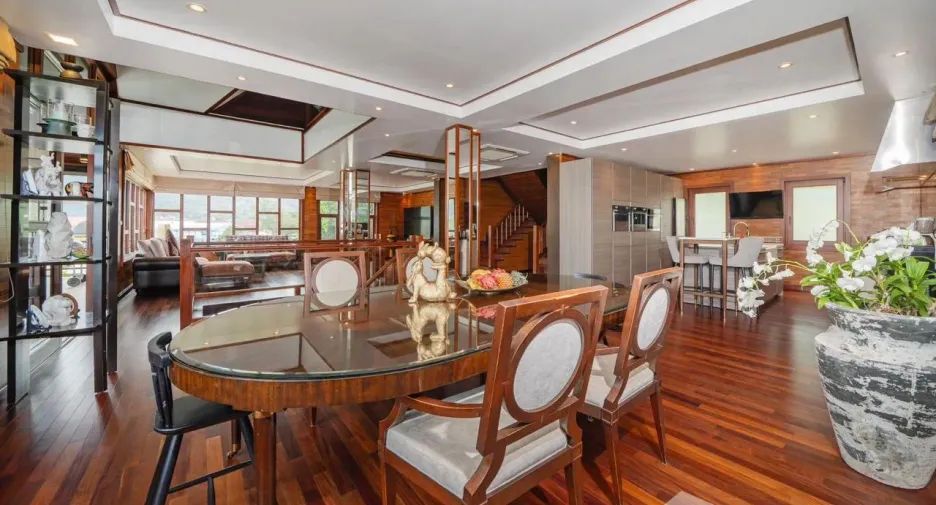 Villa en alquiler de 4 habitaciones en Kathu, Phuket