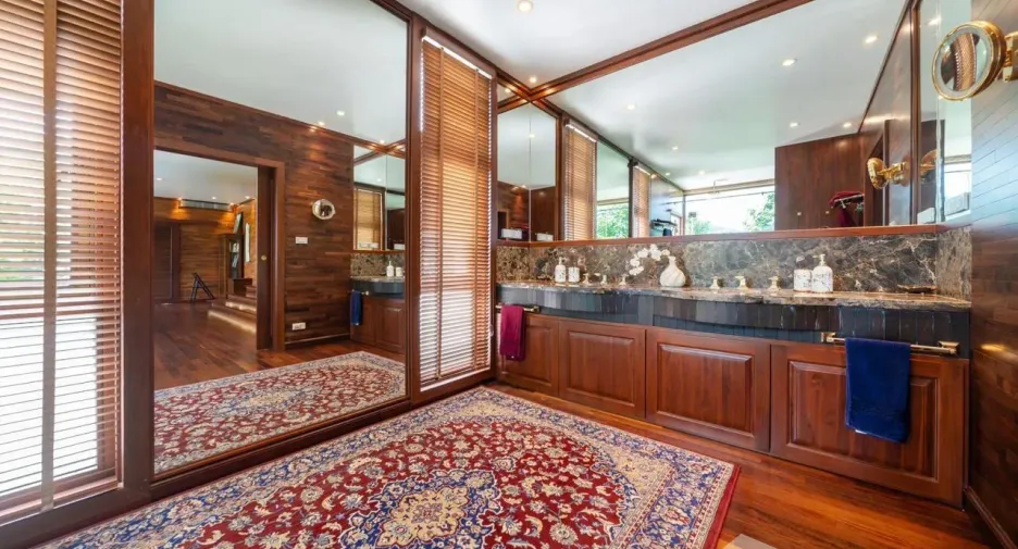 Villa en alquiler de 4 habitaciones en Kathu, Phuket