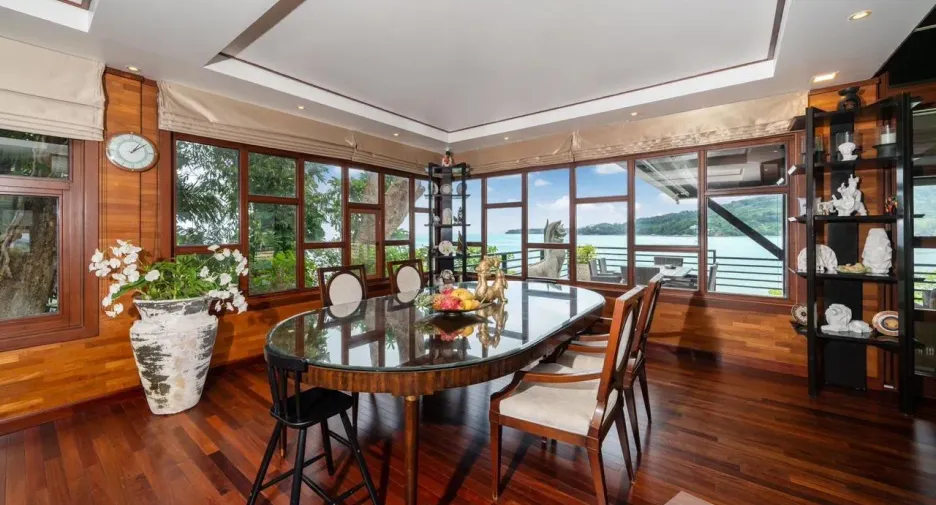 Villa en alquiler de 4 habitaciones en Kathu, Phuket