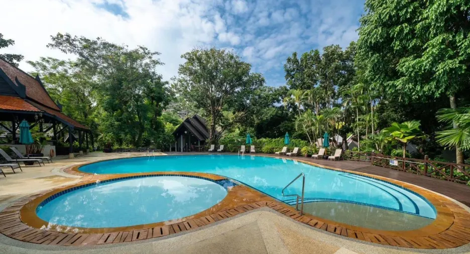 Villa en alquiler de 4 habitaciones en Kathu, Phuket